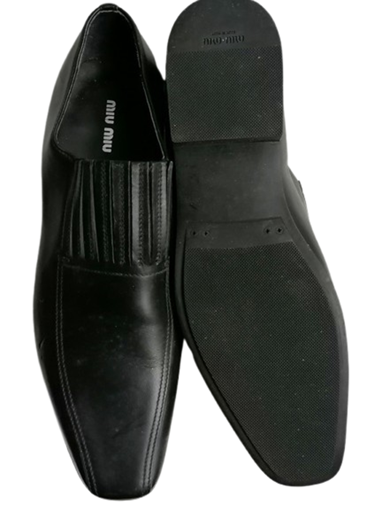 Miu Miu Vintage Années 2000 – Mocassins Cuir Noir – Deadstock – Archive